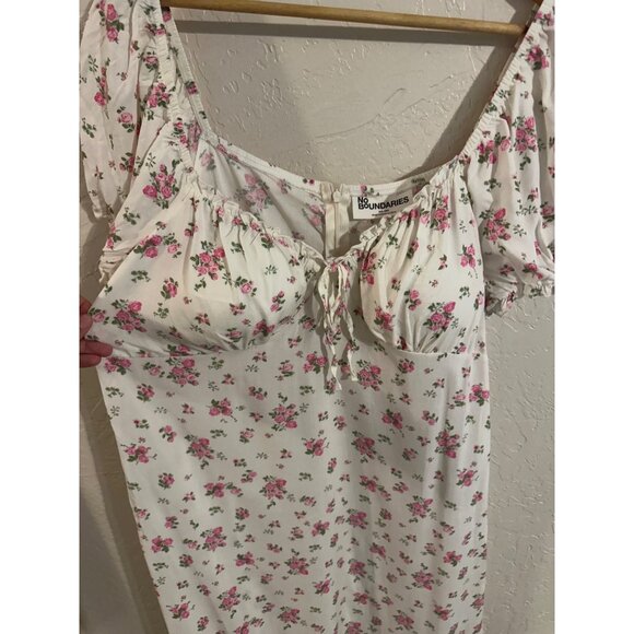 No Boundaries Plus Size Milkmaid Floral Puff Sleeved Midi Dress - Picture 6 of 11